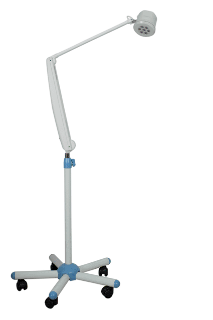 Imagen: Lámpara para examen médico articulada STARLED1 EVO montada en un carrito (Fotografía cortesía de ACEM Medical).